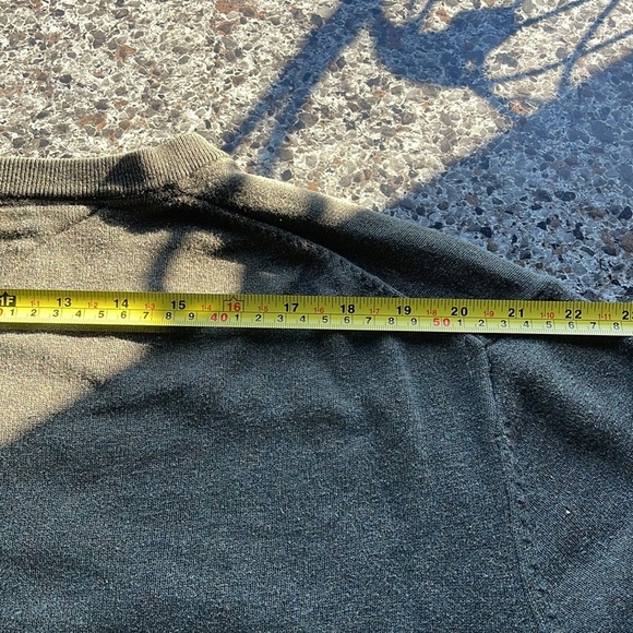 Men’s Tommy Hilfiger Sweater Men’s size XL , V-Neck army green 100%‎ cotton - Picture 10 of 11